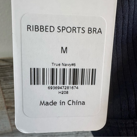CRZ Yoga Ribbed Sports Bra – NWT True Navy, Medium | Stretchy Seamless Tank (C1) - Picture 6 of 9